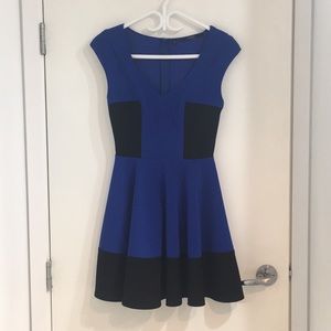Guess Black / Blue Small Dress